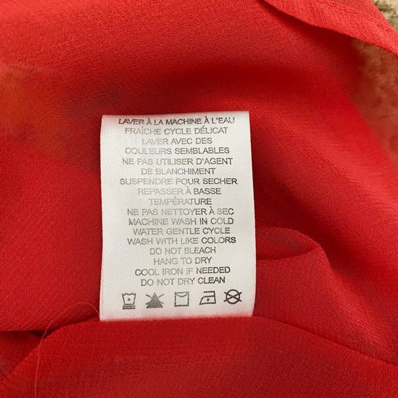 Dalia Red Floral Off the Shoulder Blouse - Picture 6 of 7